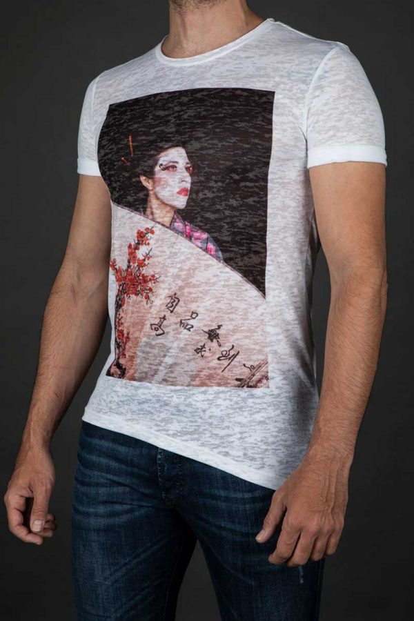 Camiseta Geisha street style, Maldaz Collection