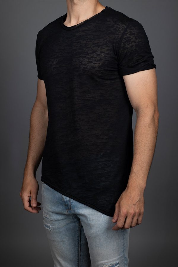 CAMISETA BLACK <br><h3>LIMITED EDITION </h3> - Imagen 3